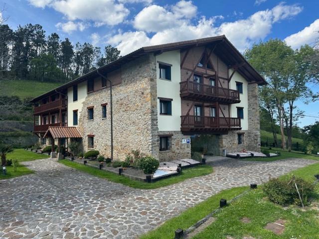 Hotel-Apartamento Rural Atxurra แบร์เมโอ ภายนอก รูปภาพ