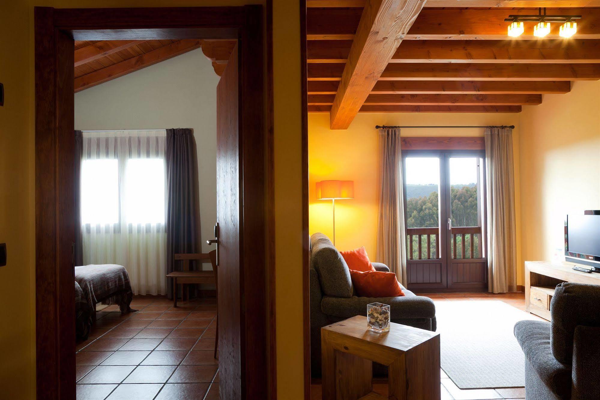 Hotel-Apartamento Rural Atxurra แบร์เมโอ ภายนอก รูปภาพ